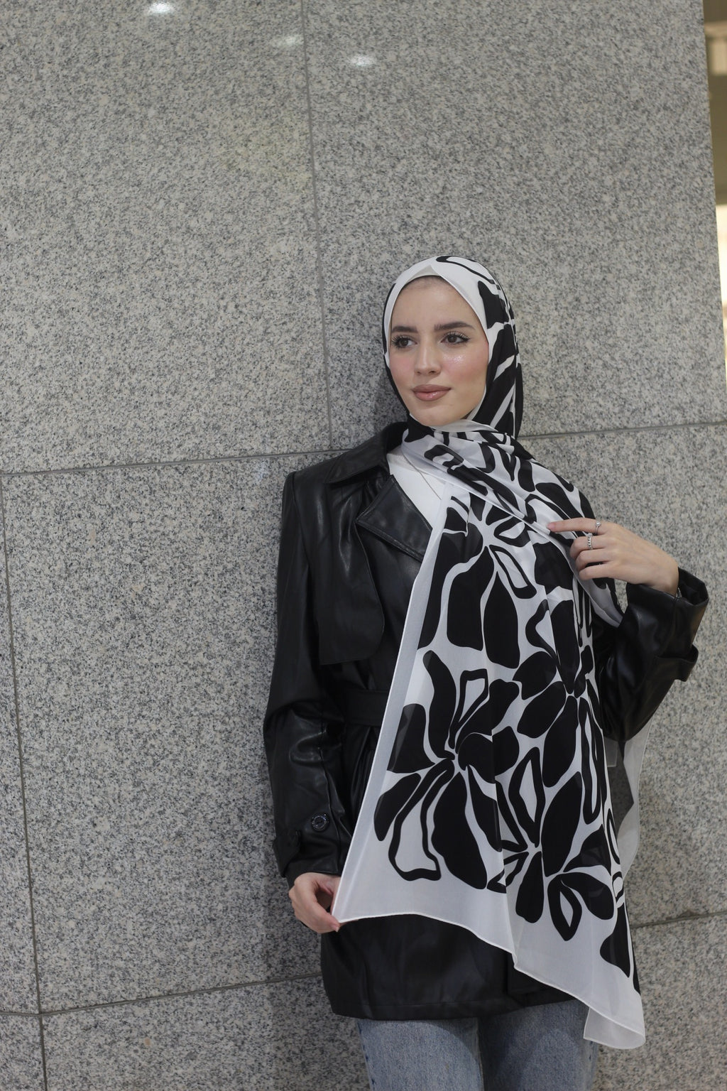Night Sky– Elegant, Soft, and Versatile Daily Scarf Hijab for Effortless Style -حجاب شال أنيق ناعم متعدد الاستخدامات لستايل سهل وأنيق يومياً