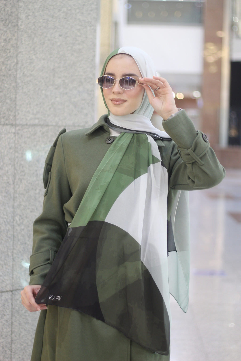 Circles -Trendy Hijab Scarf for Women – Soft & Lightweight- حجاب عصري للنساء / شال ناعم وخفيف
