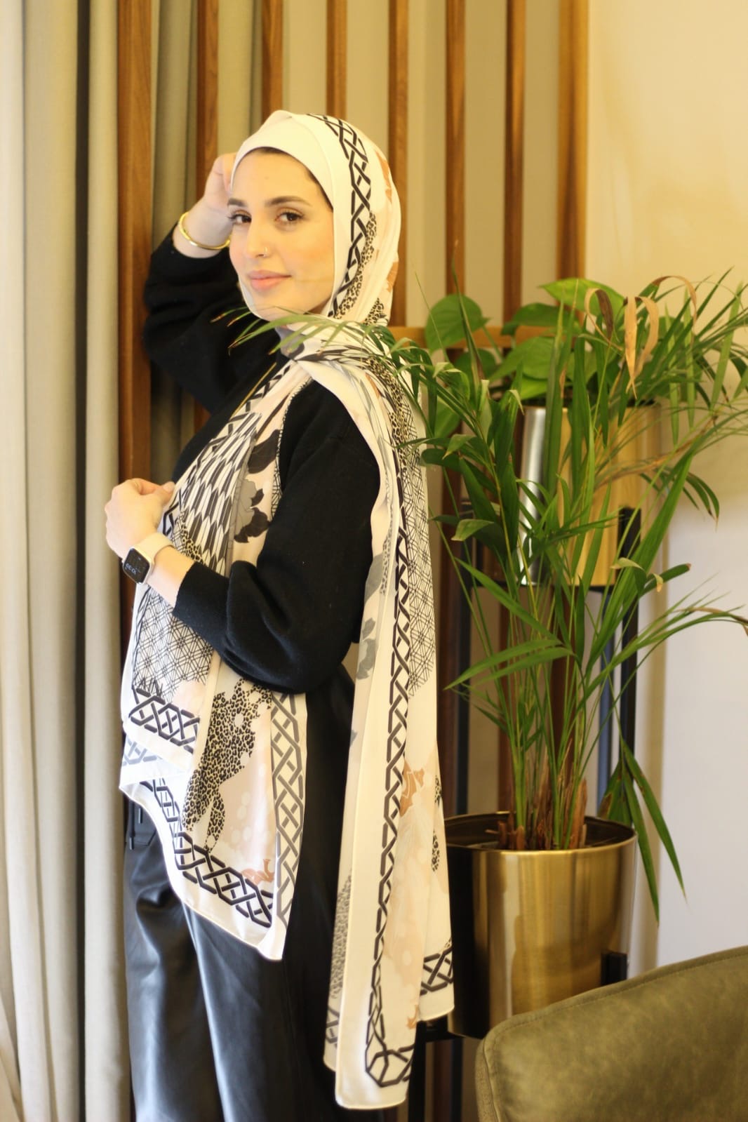 Flower Power– Soft and Comfortable Scarf Hijab for Everyday Wear | حجاب شال ناعم ومريح للبس اليومي