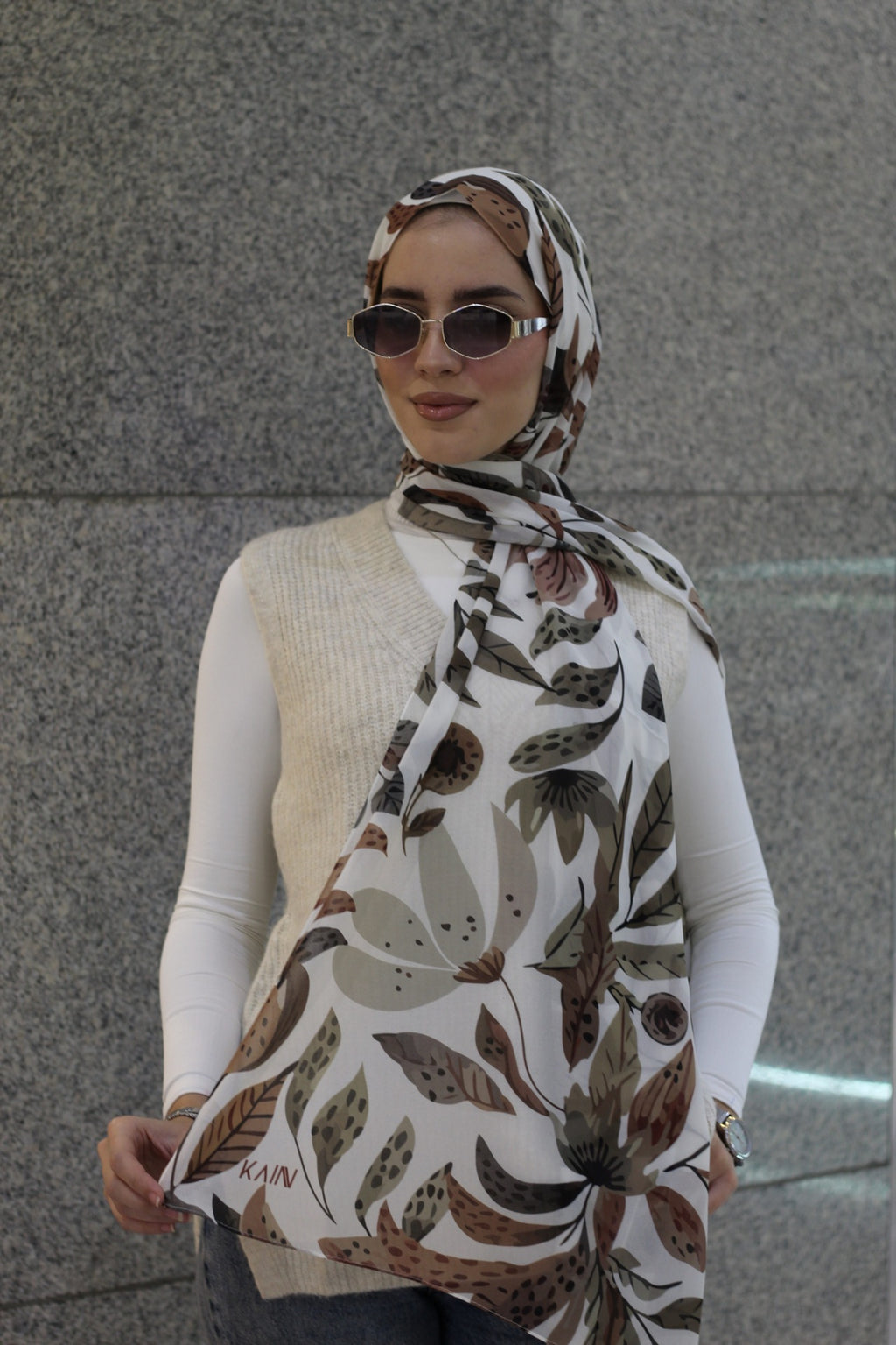 Warm Autumn– Cozy Hijab Scarf for Women with Autumn-Inspired Colors – Soft & Lightweight-حجاب دافئ للنساء بألوان مستوحاة من الخريف – شال ناعم وخفيف