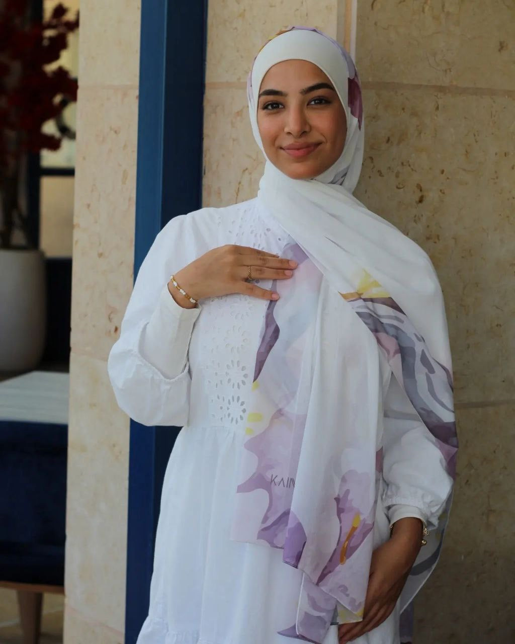 Blooming Her – Elegant and Feminine Scarf Hijab for a Graceful Everyday Look | حجاب شال أنثوي وأنيق لإطلالة يومية راقية