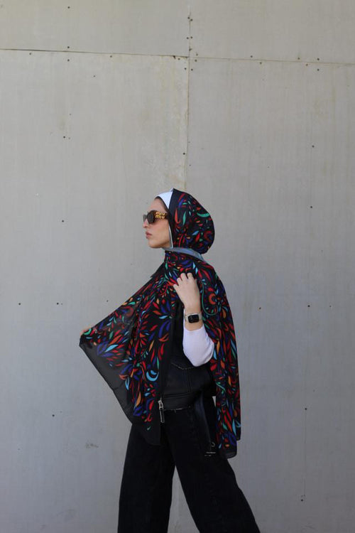 Black Parrot– Unique and Stylish Scarf Hijab for Everyday Comfort and Effortless Look حجاب شال مميز وأنيق للبس اليومي بسهولة وأناقة