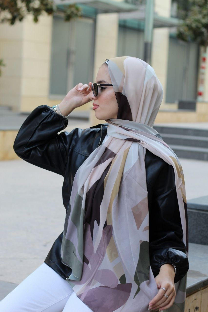 Brownie Elegant & Soft Modest Scarf for Women – Lightweight, All‑Day Comfort - حجاب أنيق – شال ناعم ومريح للنساء – خفيف - للاستخدام اليومي (Copy)