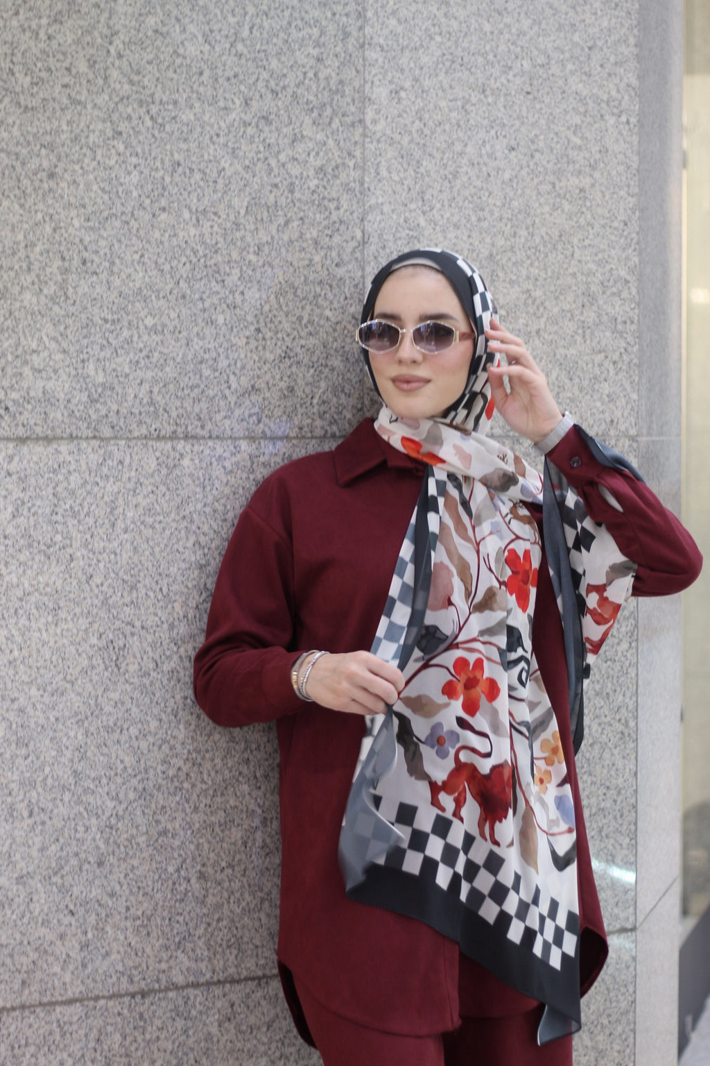 Checkmate -Elegant Hijab Scarf for Women – Soft, Lightweight & Stylish Everyday Wear-حجاب أنيق للنساء – شال ناعم وخفيف وأنيق للاستخدام اليومي