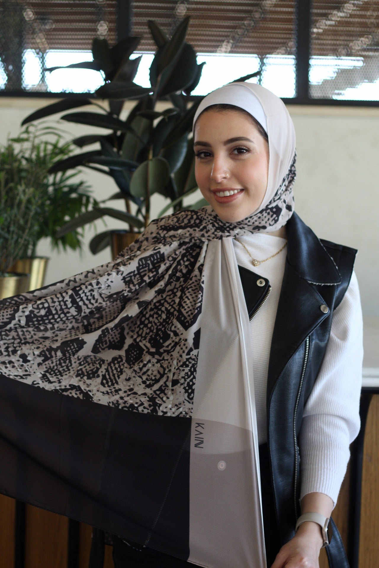 Nebula Hijab – Elegant & Soft Modest Scarf for Women – Lightweight, All‑Day Comfort - حجاب أنيق – شال ناعم ومريح للنساء – خفيف - للاستخدام اليومي