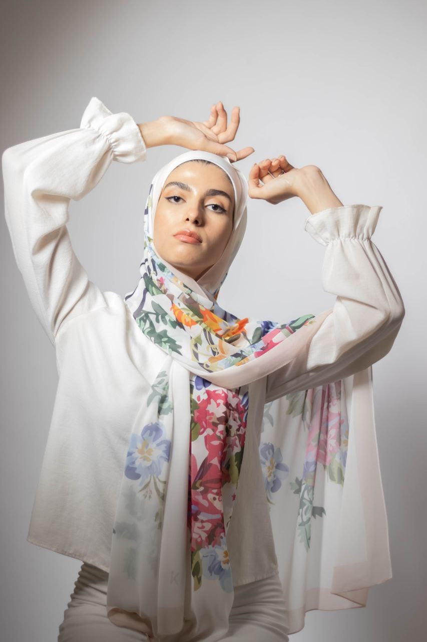 Love Garden – Soft and Airy Scarf Hijab for a Gentle and Elegant Daily Look | حجاب شال ناعم وخفيف لإطلالة يومية رقيقة وأنيقة