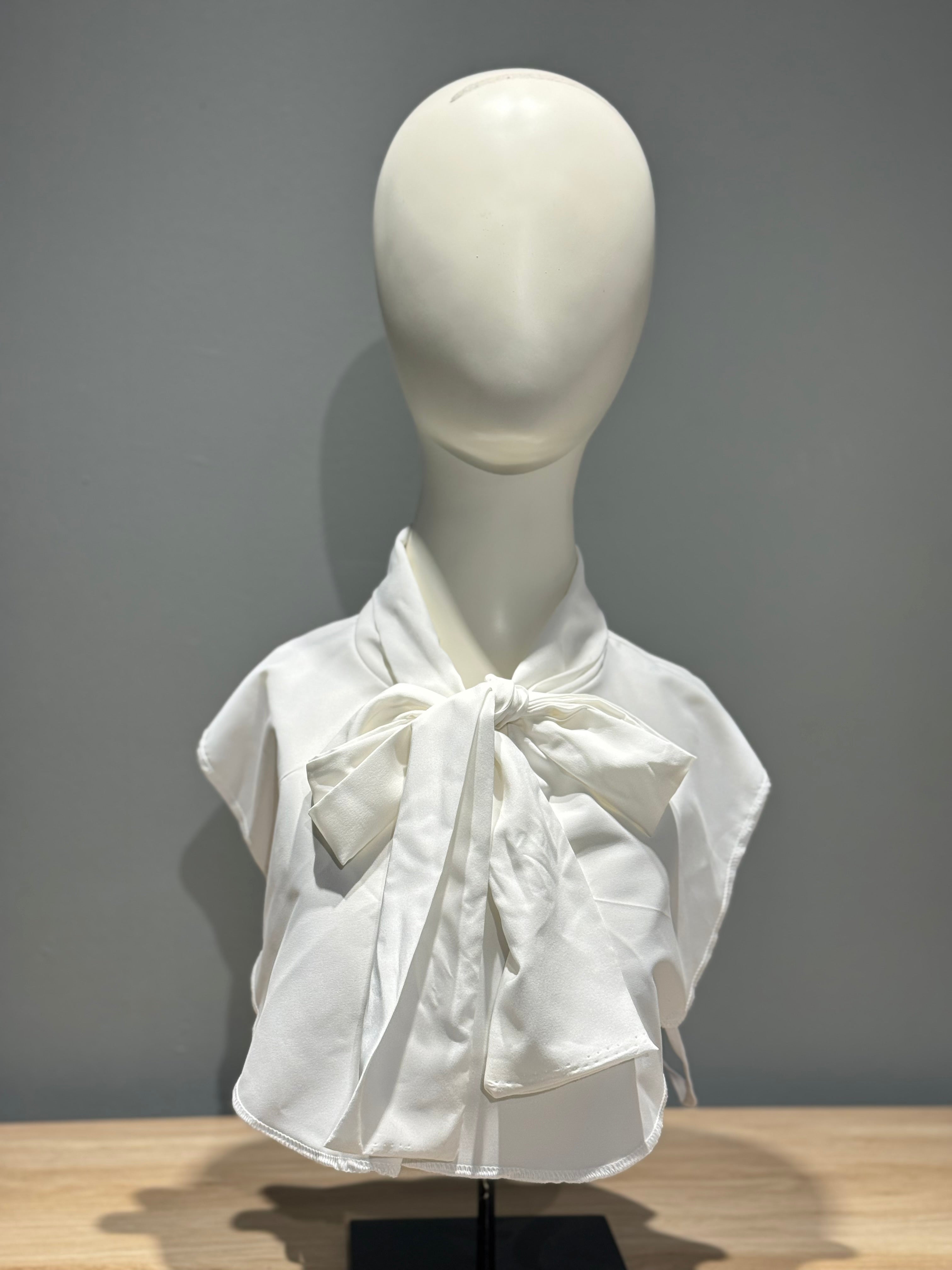Collar with Tie