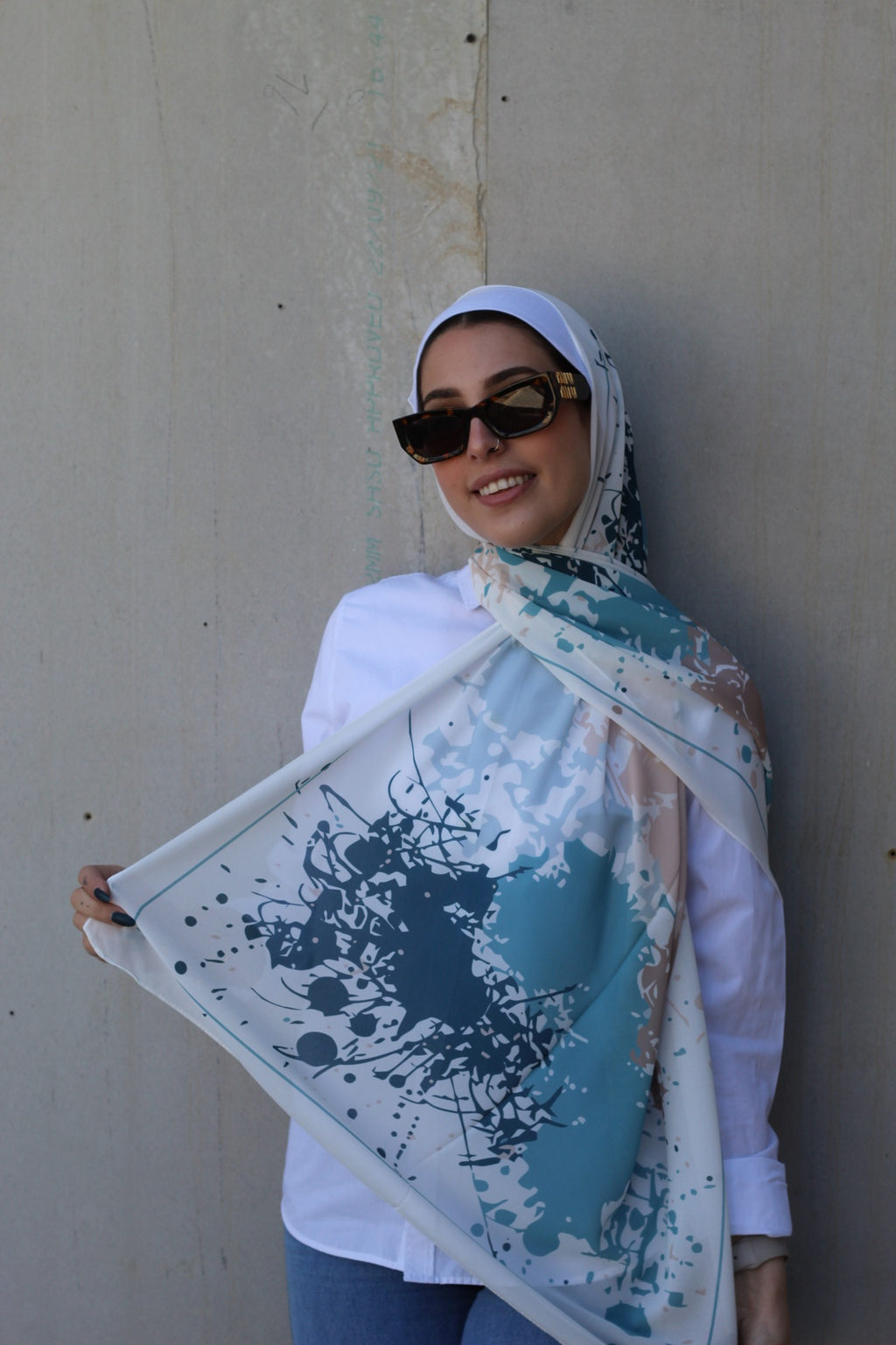 Splash – Vibrant and Lightweight Scarf Hijab for Refreshing Everyday Style -حجاب شال حيوي وخفيف لإطلالة يومية منعشة