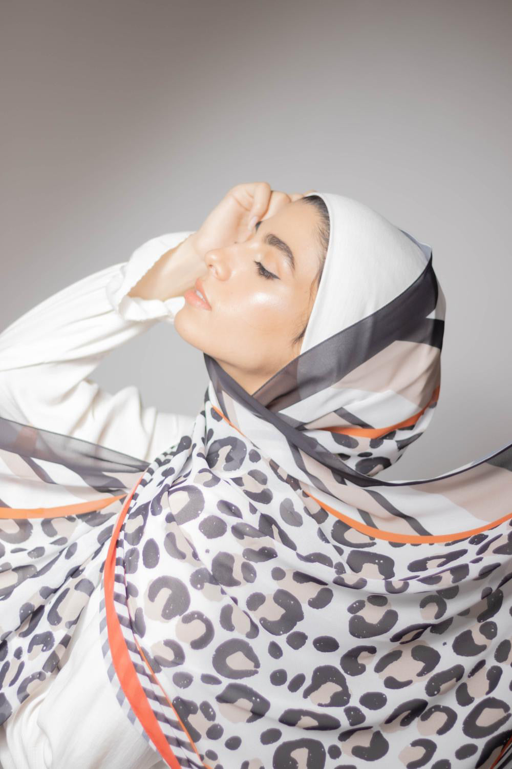 Zara – Bold and Playful Scarf Hijab for a Fun and Stylish Daily Look | حجاب شال جريء ومرح لإطلالة يومية أنيقة وممتعة