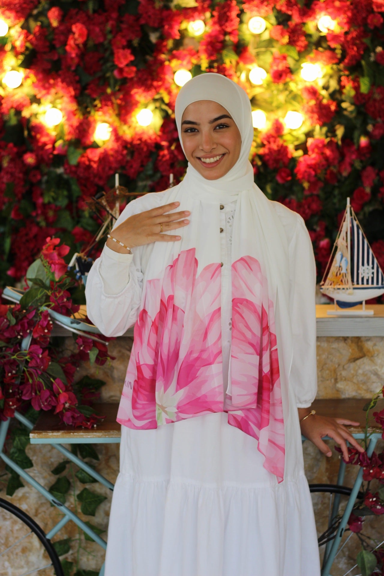 Peony – Delicate and Flowing Scarf Hijab for Elegant Everyday Wear حجاب شال رقيق ومتدفق لإطلالة يومية أنيقة