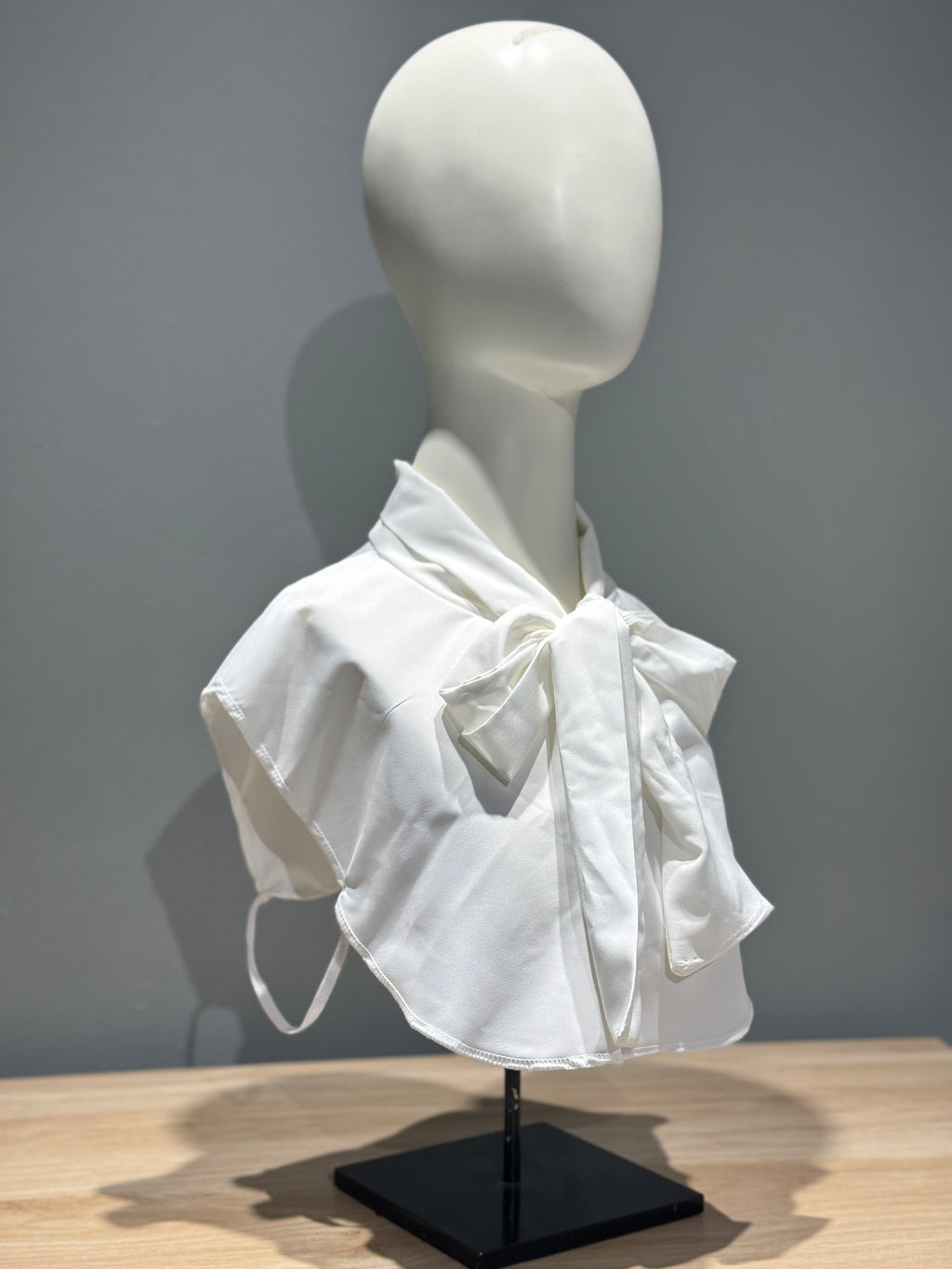 Collar with Tie