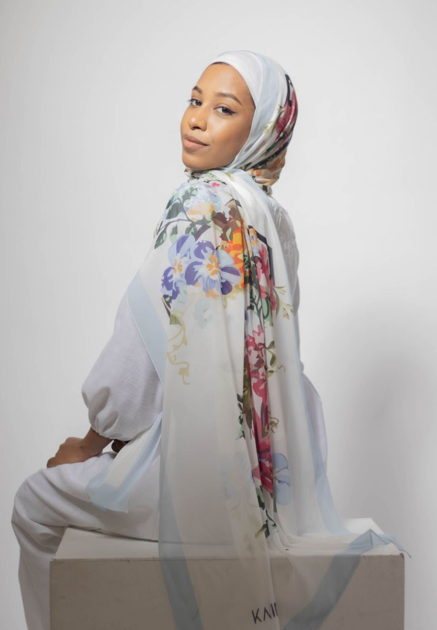 Love Garden – Soft and Airy Scarf Hijab for a Gentle and Elegant Daily Look | حجاب شال ناعم وخفيف لإطلالة يومية رقيقة وأنيقة