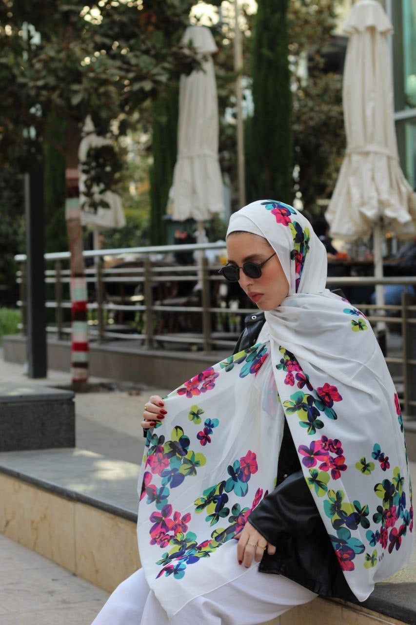 Color Muse – Vibrant and Stylish Scarf Hijab for a Fun and Elegant Everyday Look | حجاب شال حيوي وأنيق لإطلالة يومية ممتعة وأنيقة