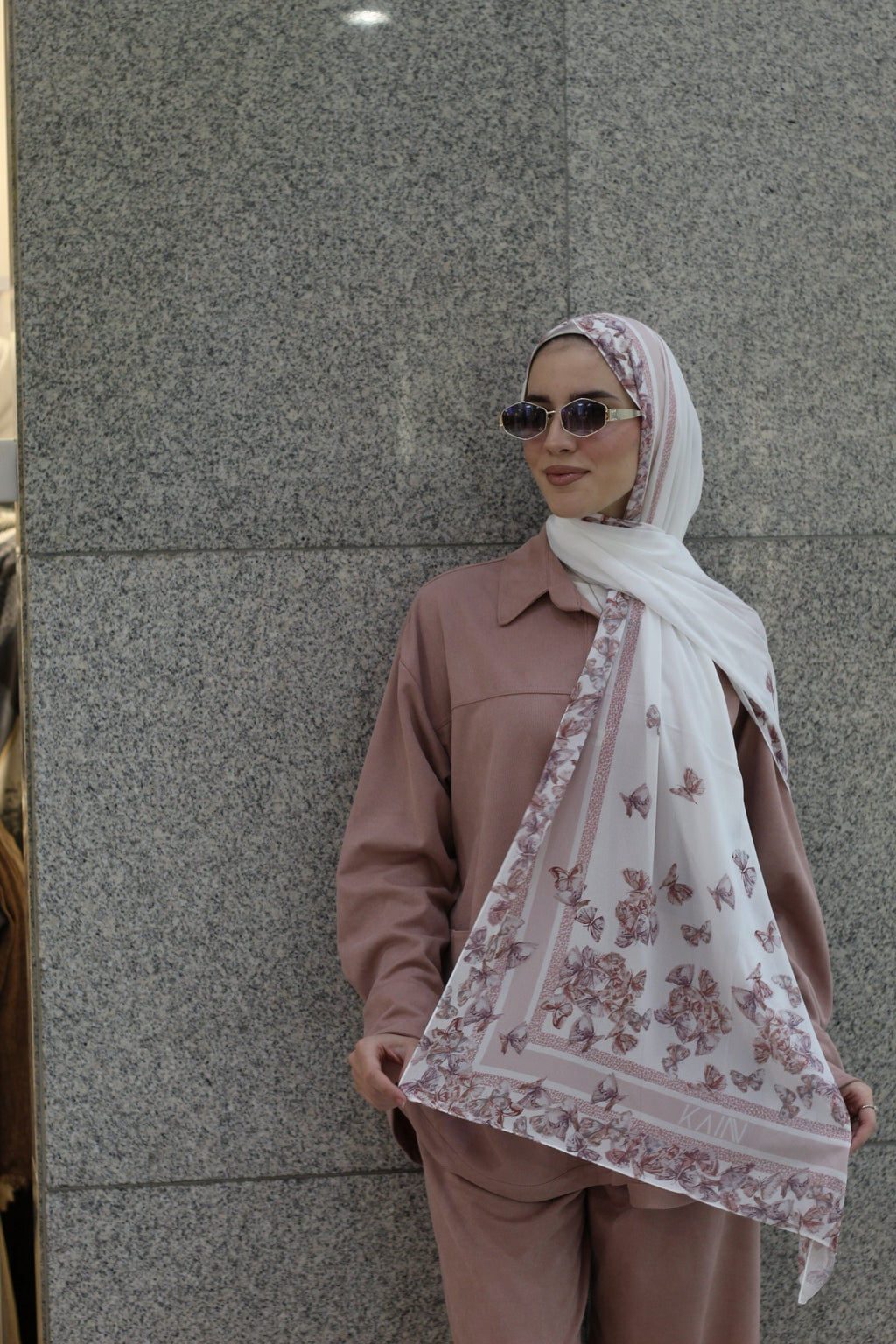 Pink Butterfly - Elegant Hijab Scarf for Women – Soft, Lightweight & Stylish Everyday Wear - حجاب أنيق للنساء – شال ناعم وخفيف وأنيق للاستخدام اليومي